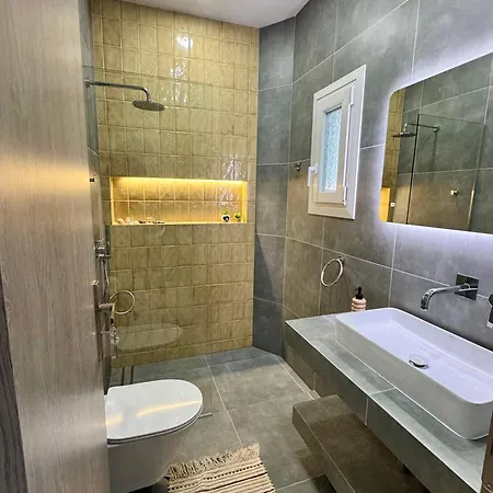 شقة Your Perfect Escape In Emporios!