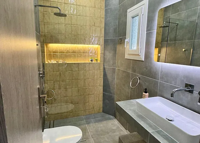 아파트 Your Perfect Escape In Emporios!