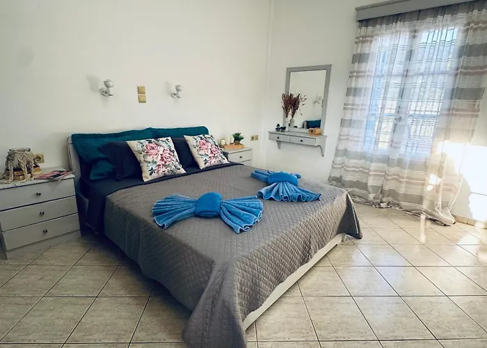 Your Perfect Escape In Emporios! 아파트 Emborios