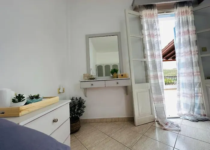 Apartman Your Perfect Escape In Emporios! *